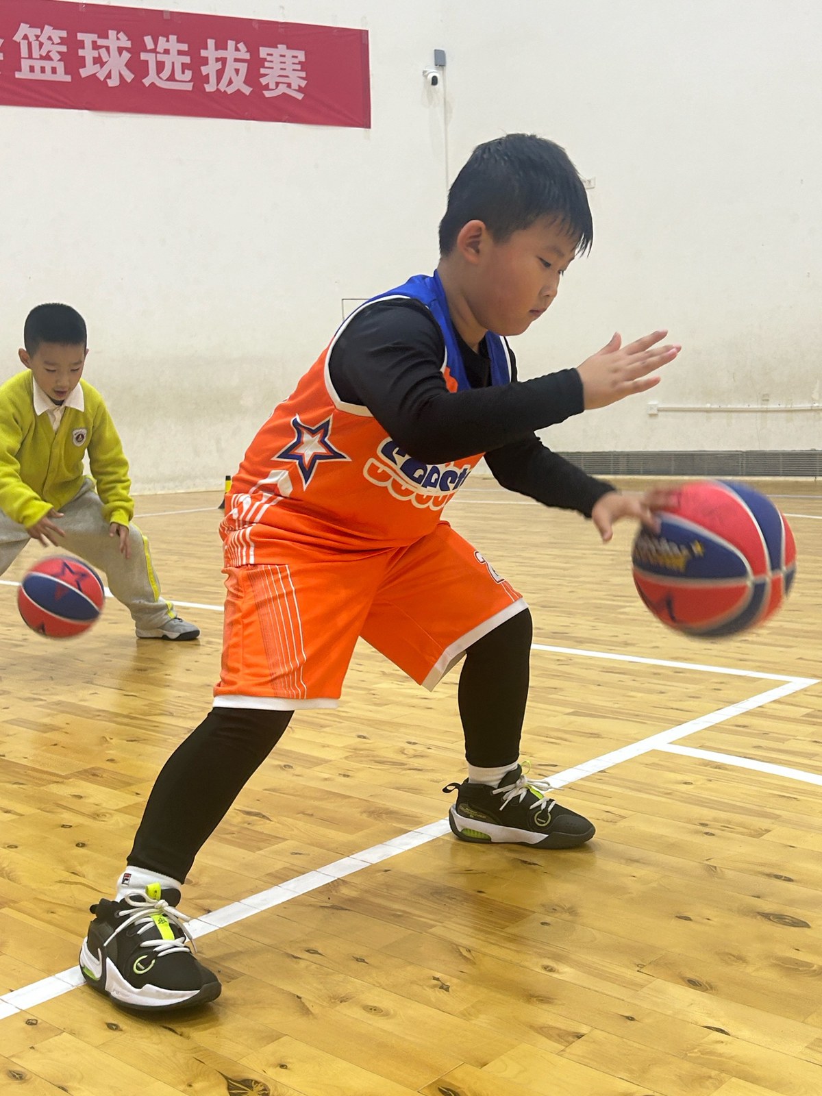小学篮球训练完整视频
